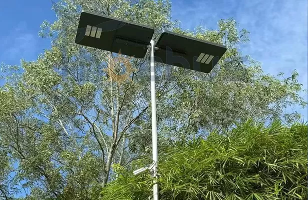Omnia in One Solar Streets
